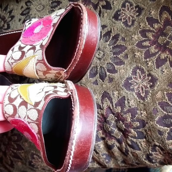 Vtg COACH POPPYS for PEACE Flowers MULES Leather Suede Applique Clogs Heels 8.5m - Picture 8 of 16